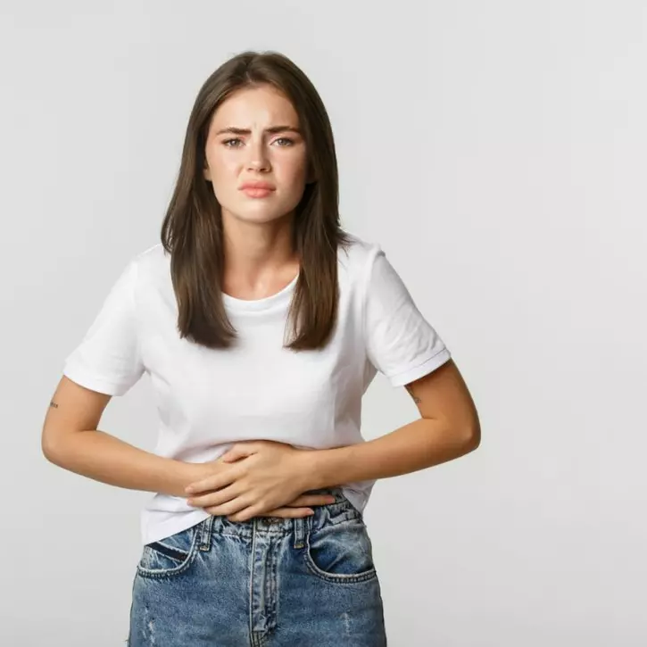She Doesn't Drink, But Has All the Symptoms—Doctors Didn't Believe Her Until This Rare Diagnosis Freepik