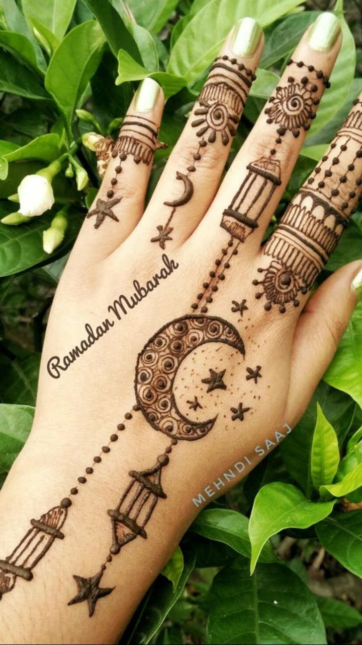 Henna paste for eid hi-res stock photography and images - Alamy