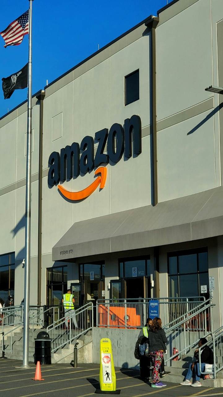 Amazon AWS CEO tells employees unhappy with 5day office mandate