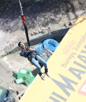 A Wheelchair-bound Man Proves Nothing Is Impossible With A Bungee Jump ...