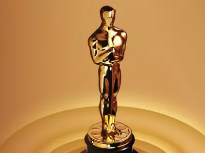 Oscars 2024 award