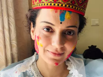 B-Town Stars Celebrate Holi, Taapsee Pannu Reportedly Gets Married And More From Ent