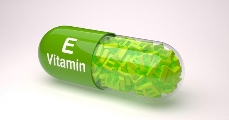 Are Vitamin E Capsules Effective For Skin, Hair And Eyes? Doctor Weighs In