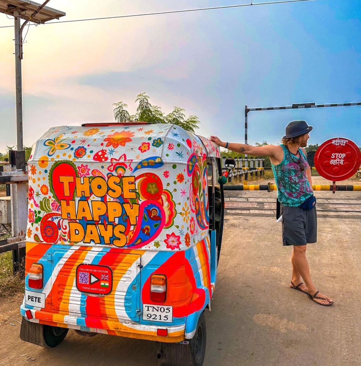 UK YouTuber Couple Explores India In Autorickshaw, Covering 9,000 Km In Just 9 Months