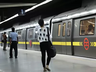 Viral Video: Holi Celebration By 2 Women In Delhi Metro Sparks Outrage Among Netizens