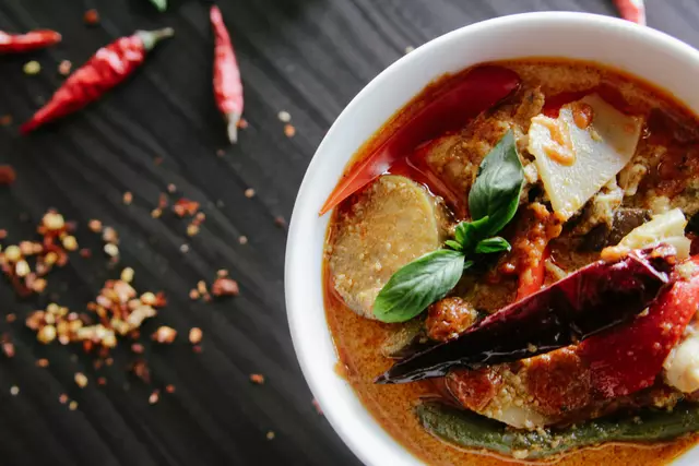 Viral Video: Nagaland Restaurant's Maggot-Infested Fish Curry Shocks  Customers