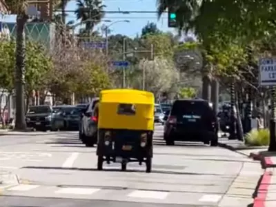 Auto Rickshaw Being Driven In California