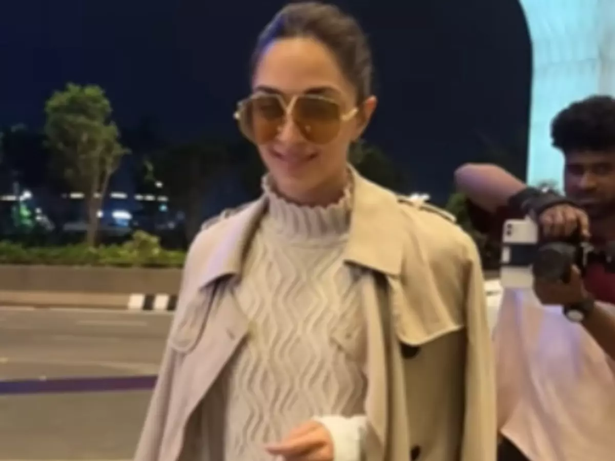 Internet Reacts To Kiara Advani's Outfit As She Jets Off To Cannes 2024