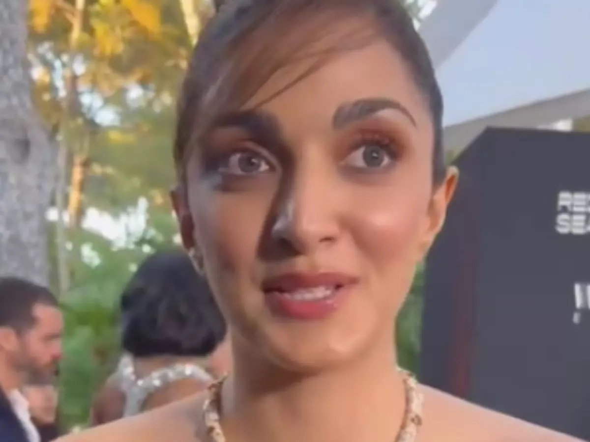 Kiara Advani Trolled For Fake Accent, Gullak Season 4 Announced And More From Ent