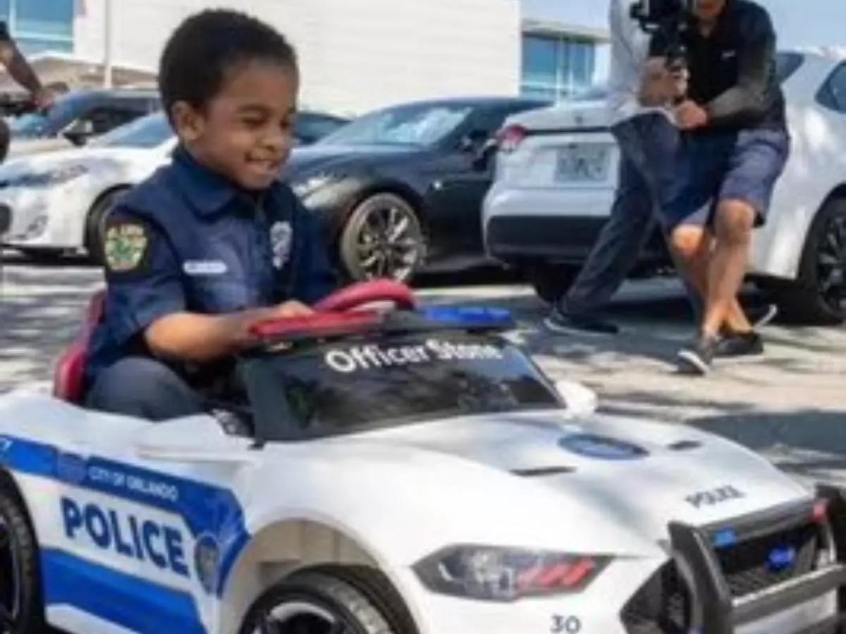 Meet 4-Year-Old Stone, Battling Kidney Disease, Who Has Become A Cop For A Day Indiatimes