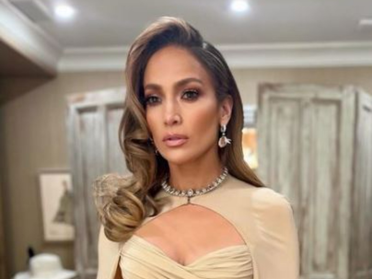 Jennifer Lopez is allegedly splurging Rs 83 lakh daily amid ongoing