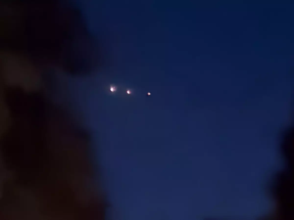Viral video: Mysterious lights spotted in the US night sky sparks UFO rumors