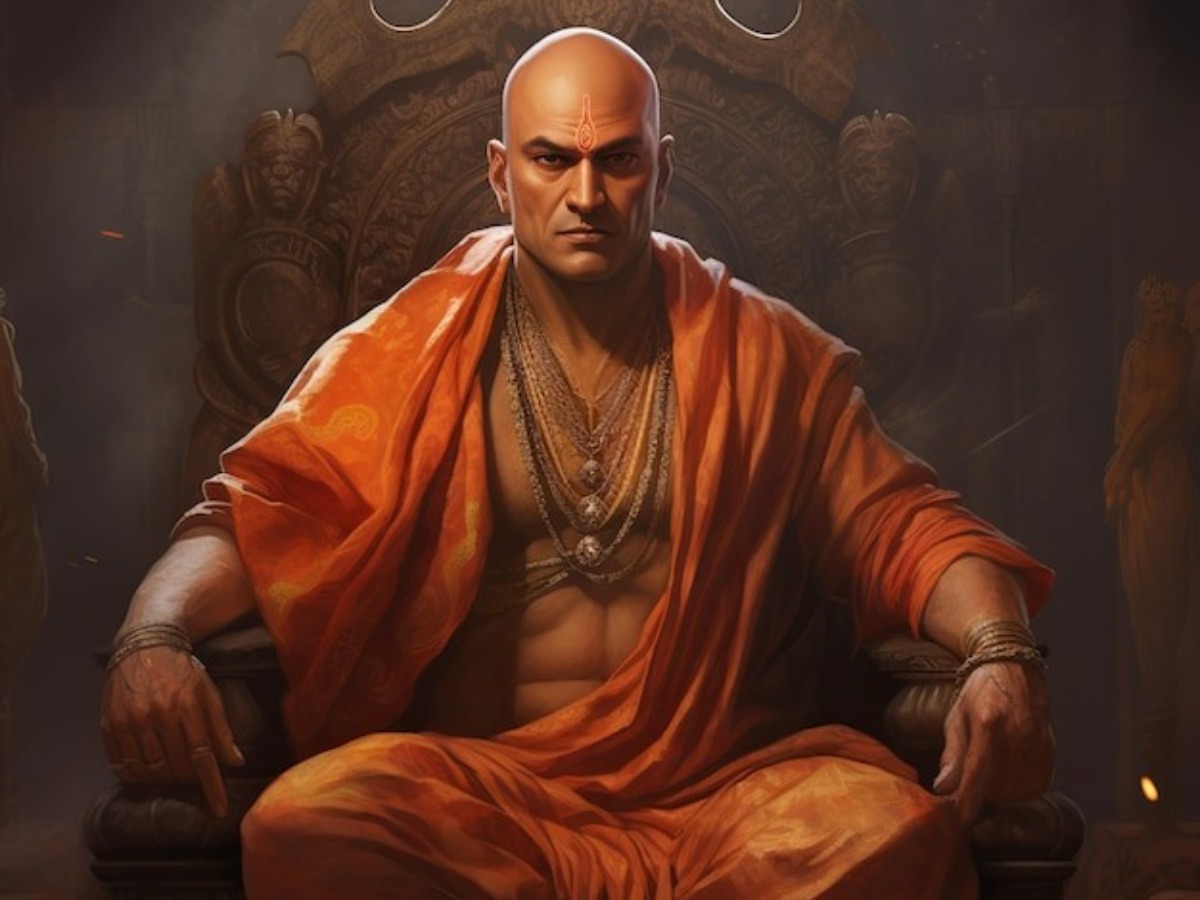 Chanakya Niti: Don't invite these 6 types of people at your home