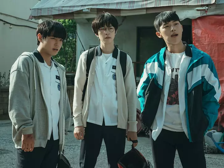 Weak Hero Class 1 Weak Hero Class 1