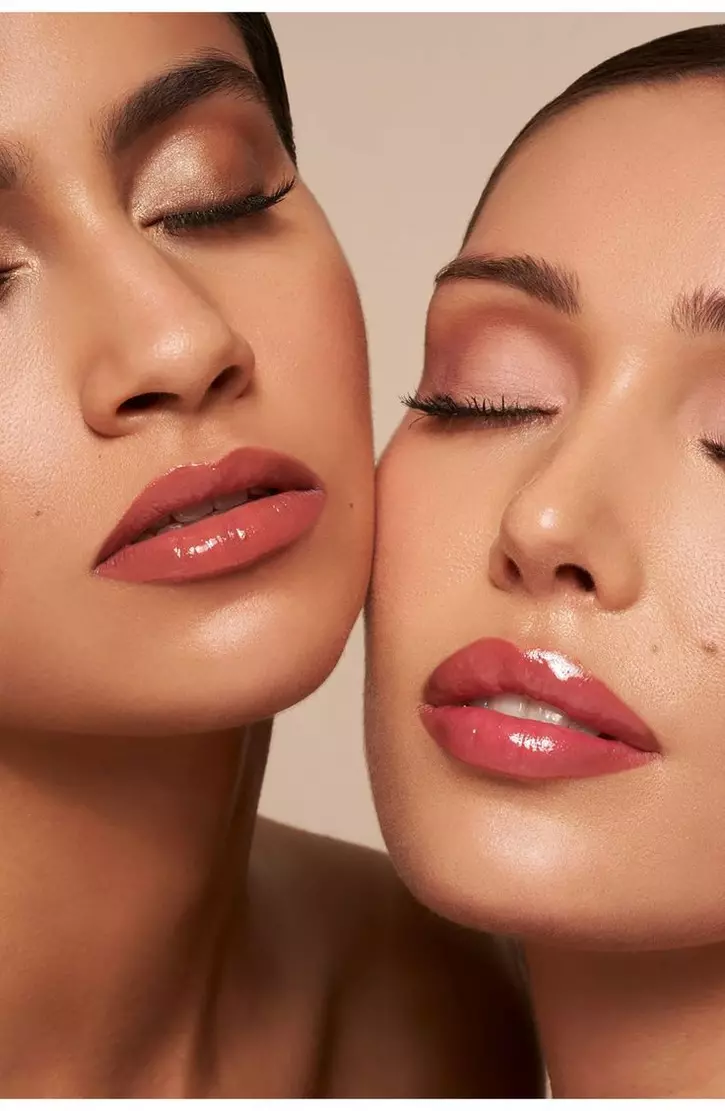 Makeup essentials for hot girl summer | Credit: X Makeup essentials for hot girl summer | Credit: X