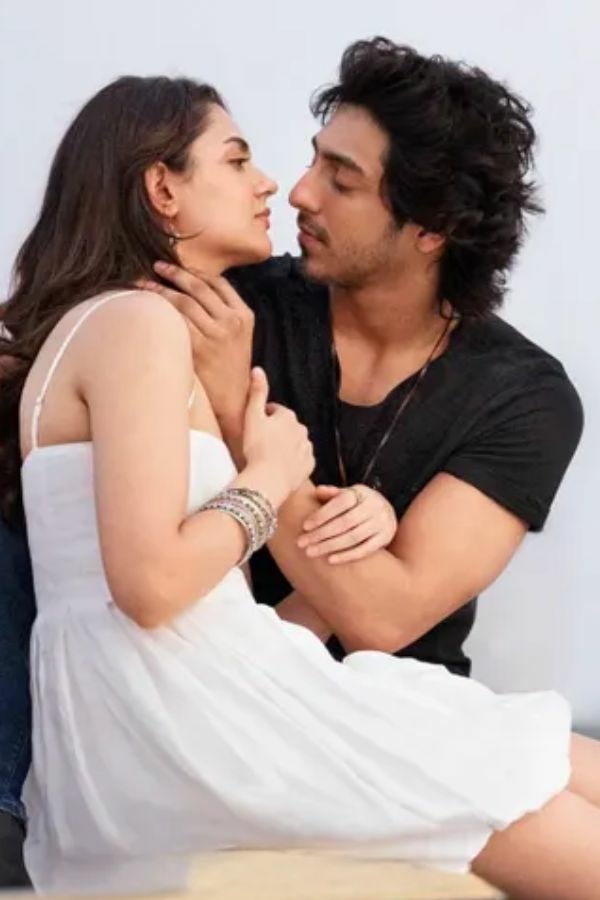 Saiyaara crosses ₹500 cr, becomes 2nd highest grosser in 2025, but can you guess which film is still ruling with over ₹700 cr?