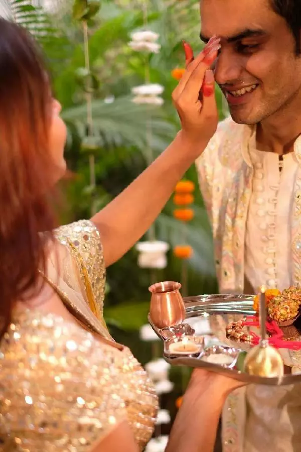 Rakhi 2025: Roli and akshat aren’t just pretty, they’re powerful | Credit: Freepik Rakhi 2025: Roli and akshat aren’t just pretty, they’re powerful | Credit: Freepik