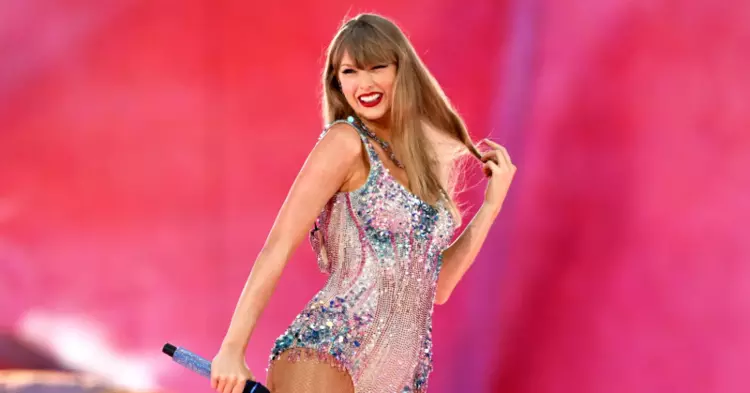 A brief fan mention of Israel in Taylor Swift’s new Disney Plus docuseries has sparked a heated online debate (Credit: X/@PopBase) A brief fan mention of Israel in Taylor Swift’s new Disney Plus docuseries has sparked a heated online debate (Credit: X/@PopBase)