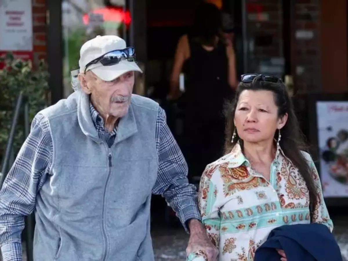 Oscar-winning actor Gene Hackman, wife and dog found dead inside New Mexico home: Report