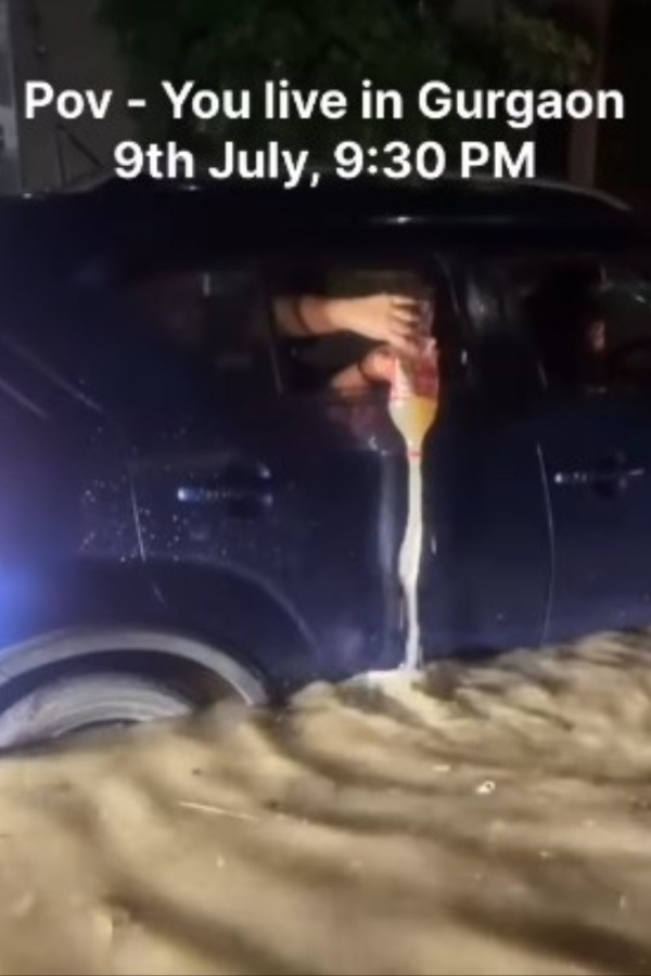 'Earthquake inside, flood outside': Delhi-NCR faces double trouble; netizens share hilarious memes on social media, unsure where to go