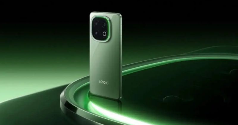 iQOO 13 グリーン 256GB 16GB RAM iQOO 13 Special Edition Announced: Snapdragon 8 Elite, 50MP