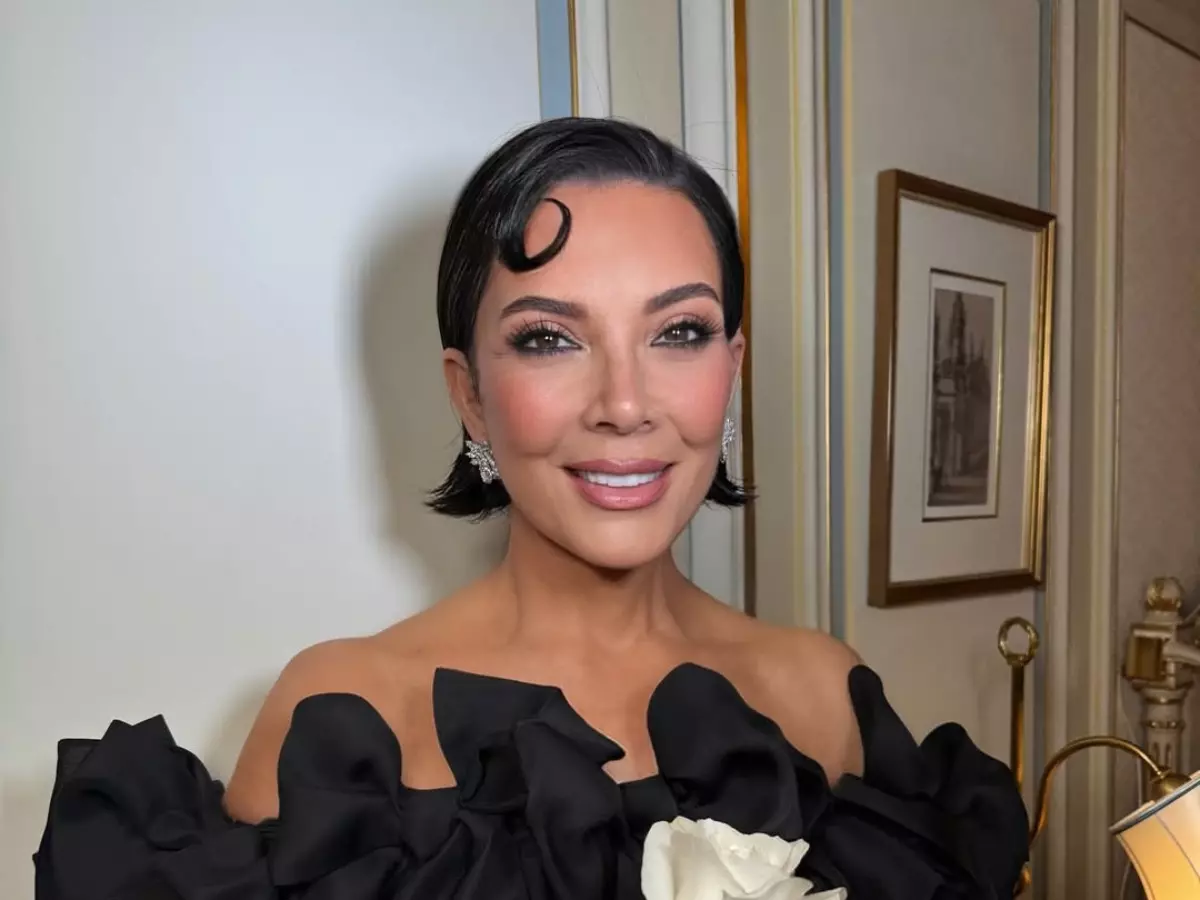 Kris Jenner's facelift transformation sparks debate | Credit: Instagram | @krisjenner Kris Jenner's facelift transformation sparks debate | Credit: Instagram | @krisjenner