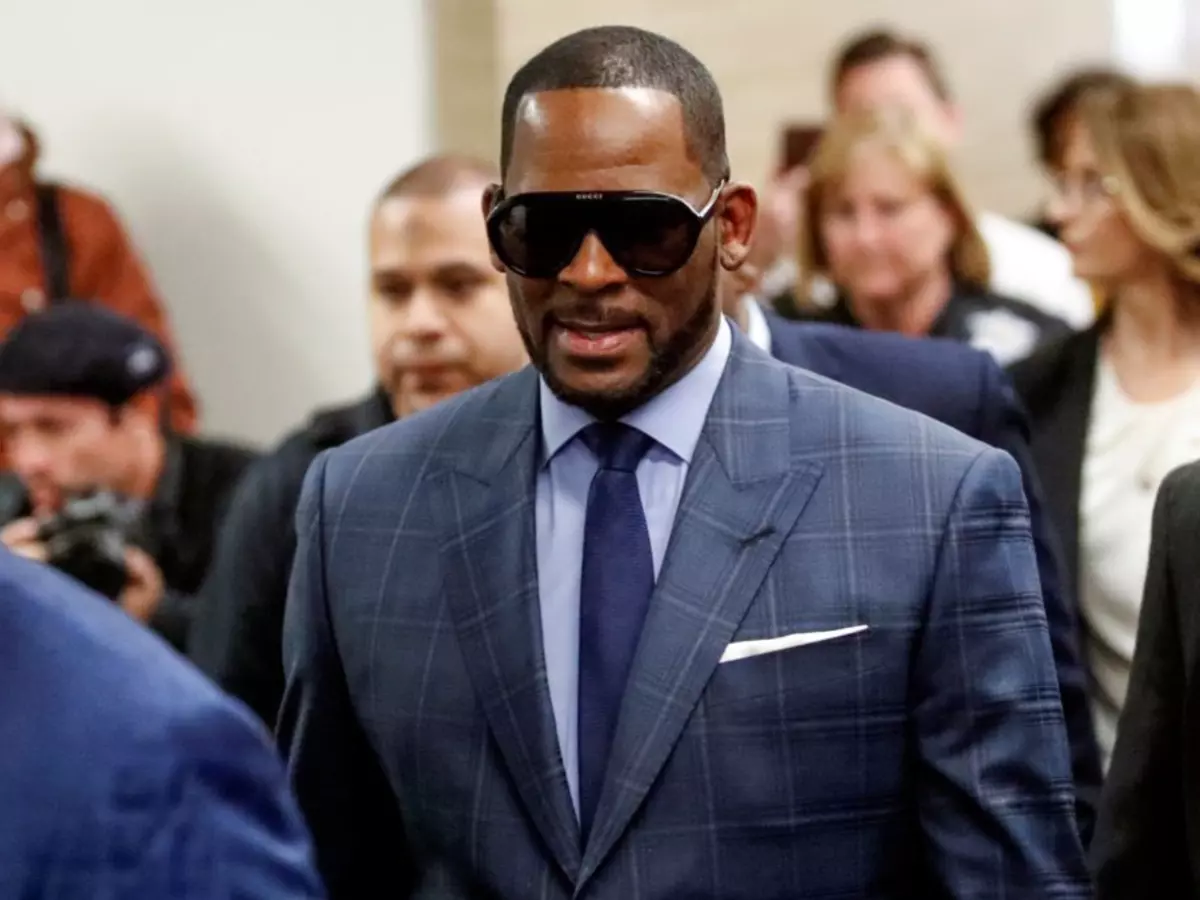 R Kelly rushed to prison after overdose, lawyer alleges murder plot R Kelly rushed to prison after overdose, lawyer alleges murder plot