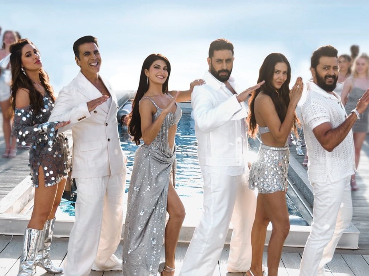 'What torture': Internet slams Akshay Kumar's Housefull 5 as 'rubbish' with 'too many double meaning jokes'
