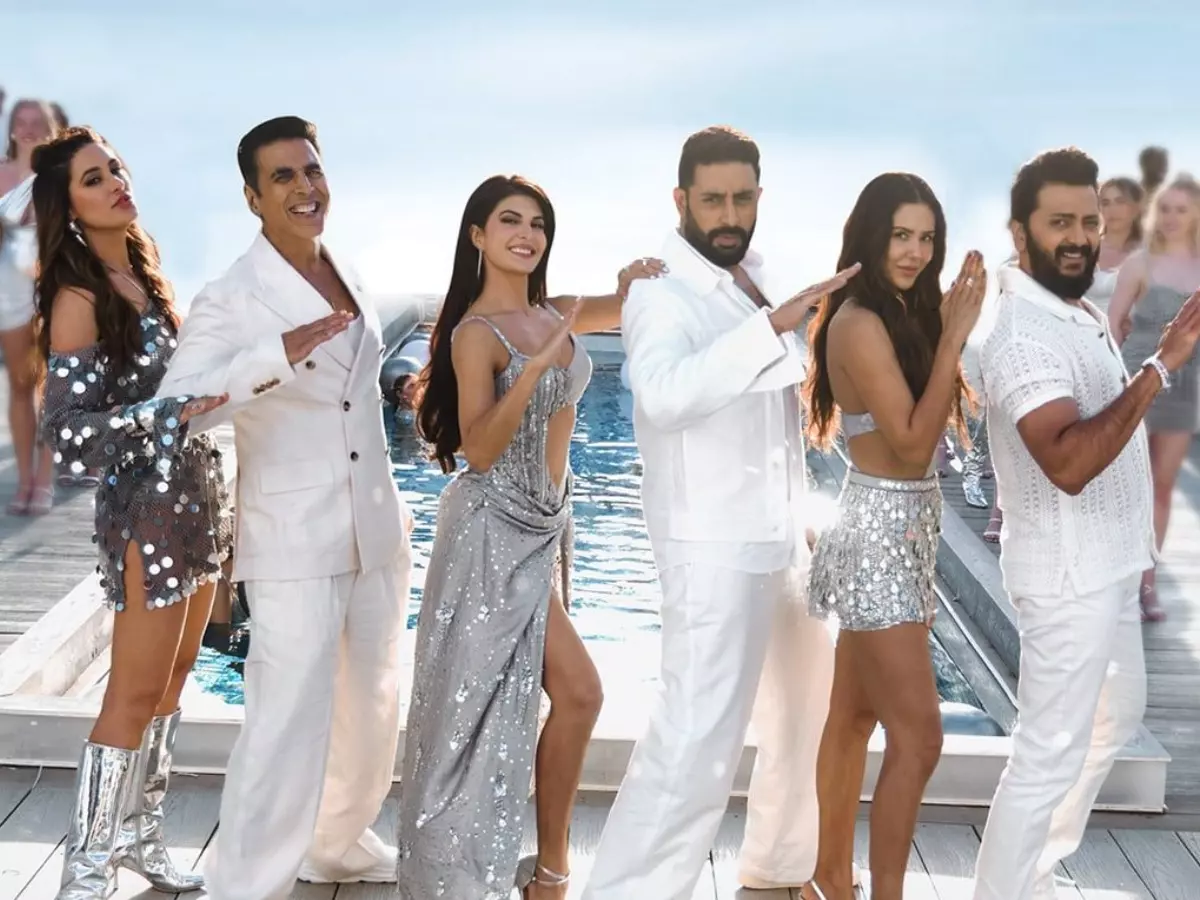 Internet slams Akshay Kumar's Housefull 5 as ¡®rubbish¡¯ Internet slams Akshay Kumar's Housefull 5 as ¡®rubbish¡¯