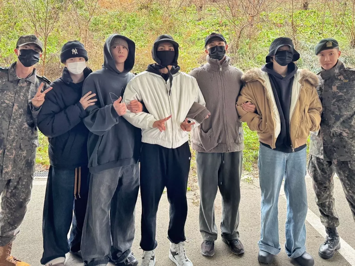 What did BTS do in the military? From Taehyung's SDT role to Jin's Elite Drill Instructor post 每 ranks, titles & more What did BTS do in the military? From Taehyung's SDT role to Jin's Elite Drill Instructor post 每 ranks, titles & more