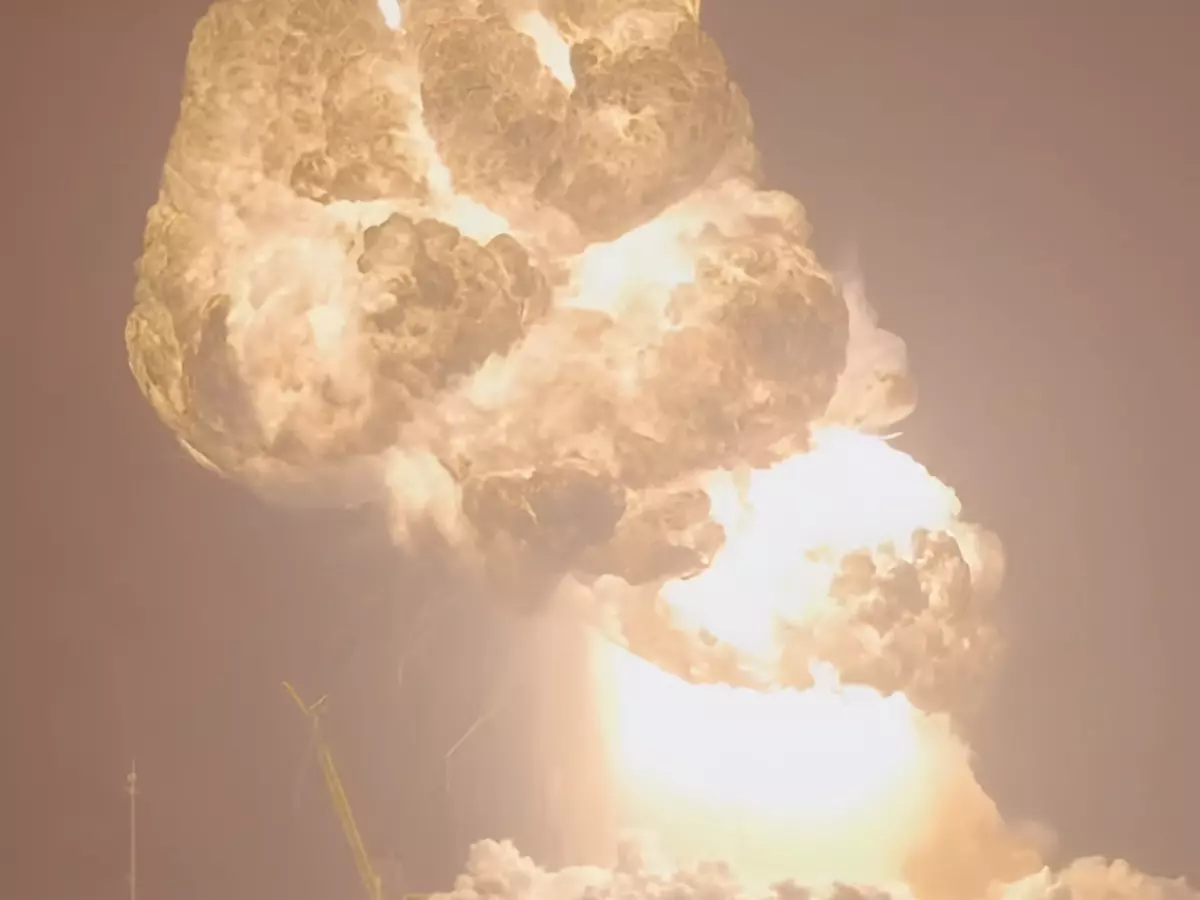 SpaceX Starship blast in Texas SpaceX Starship blast in Texas I Credits: X/@cozyhomerun