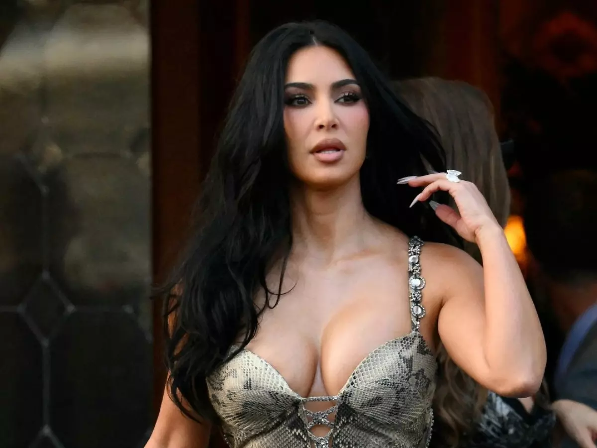 Kim Kardashian Kim Kardashian I Credits: X/@vogueturkiye