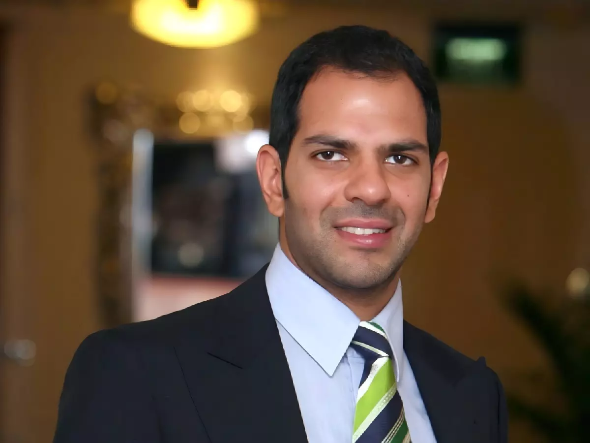 Did Sunjay Kapur die after a bee sting triggered a heart attack? | Credit: X Did Sunjay Kapur die after a bee sting triggered a heart attack? | Credit: X