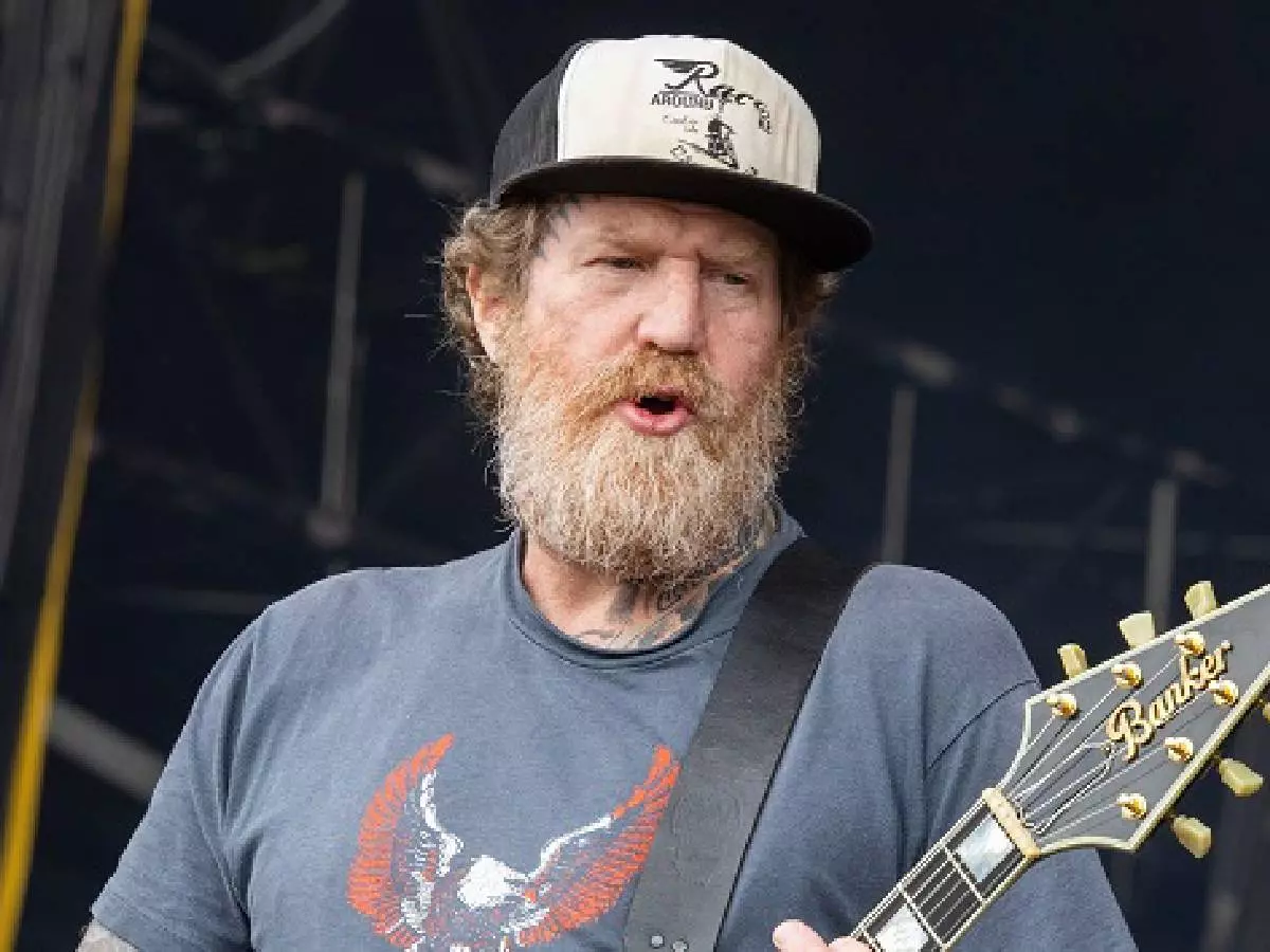 Brent Hinds slams Mastodon in scathing post-breakup jab Brent Hinds slams Mastodon in scathing post-breakup jab