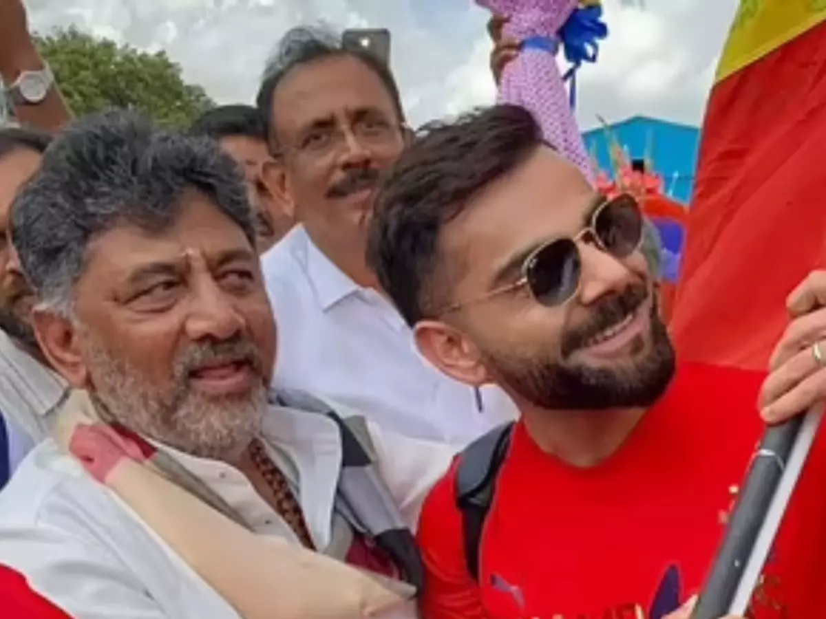 Virat Kohli welcomed by D.K. Shivakumar in Bengaluru Indiatimes