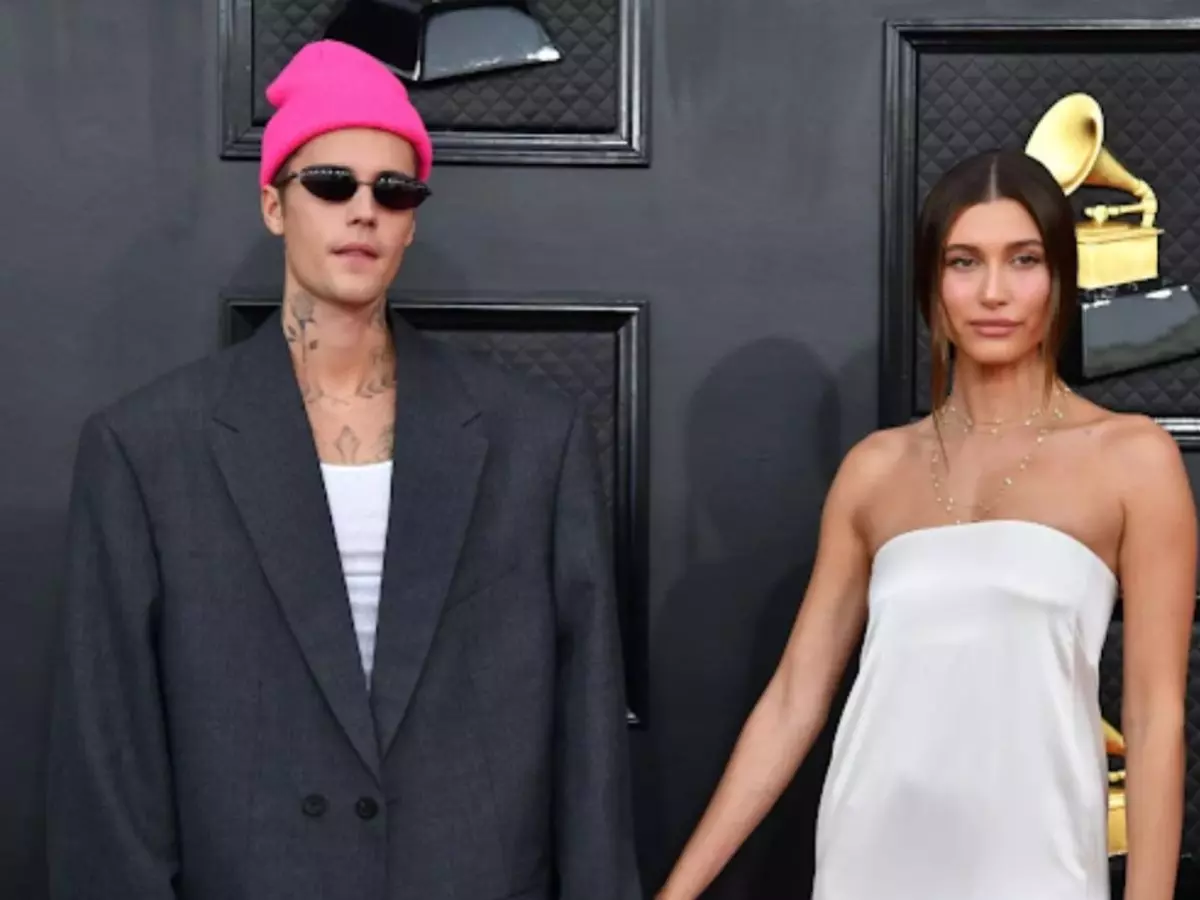 Justin Bieber and Hailey reportedly facing tensions behind the scenes, as ringless appearances spark new buzz Justin Bieber and Hailey reportedly facing tensions behind the scenes, as ringless appearances spark new buzz