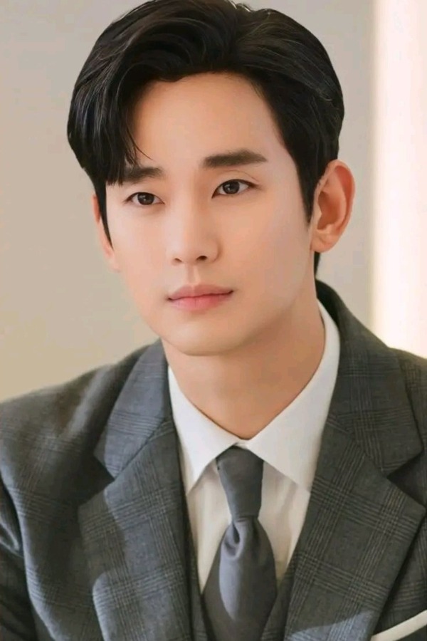 Kim Soo Hyun's fan messages days after Kim Sae Ron's death resurface