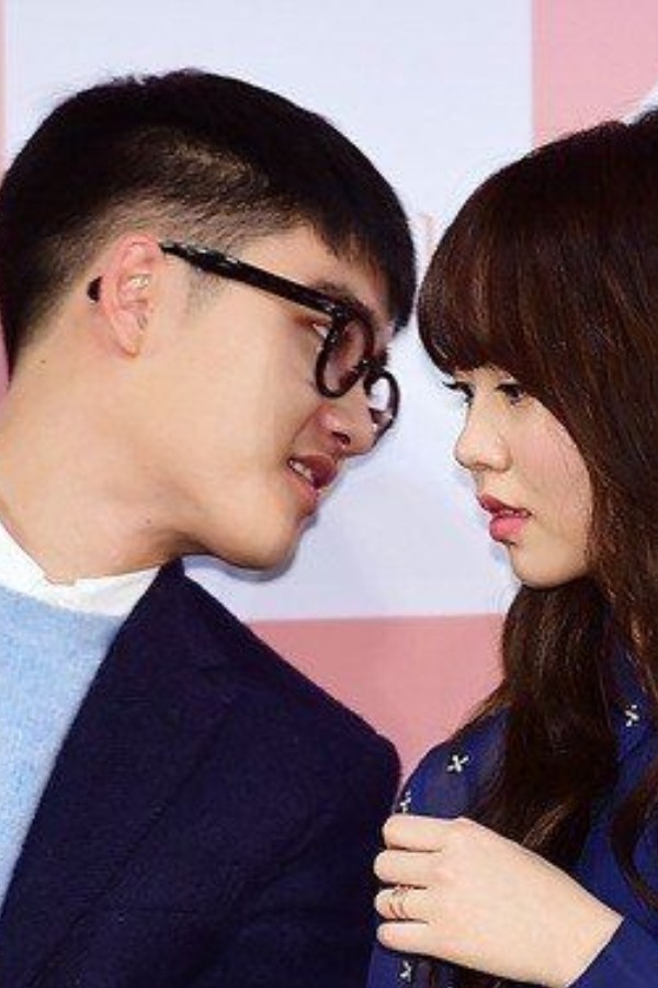 Amid Kim Soo Hyun's dating scandal, EXO's D.O. goes viral