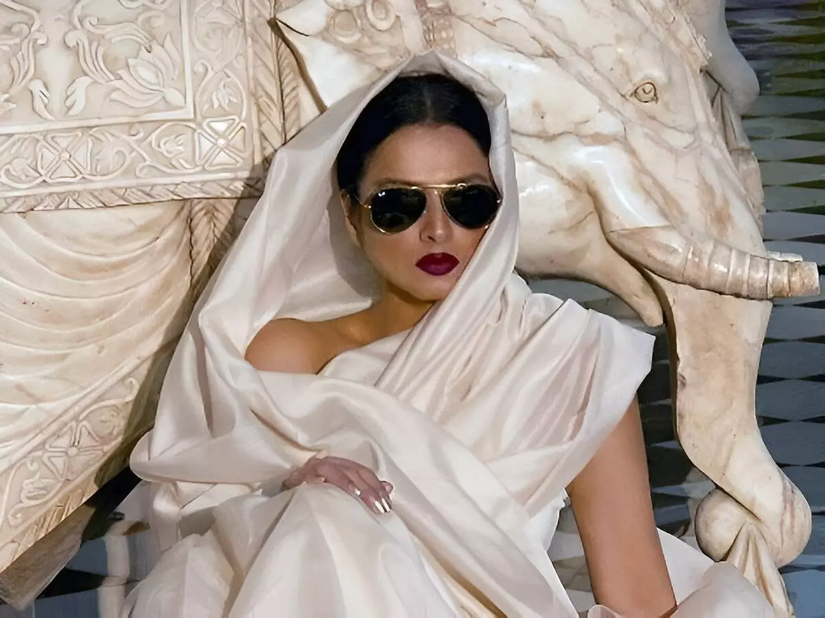 Rekha fashion moments Rekha fashion moments
