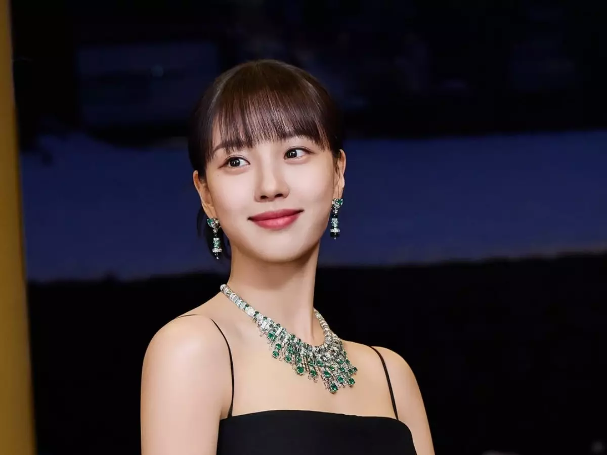 'Tastefully Yours' star Go Min Si in hot water over school bullying accusations 'Tastefully Yours' star Go Min Si in hot water over school bullying accusations