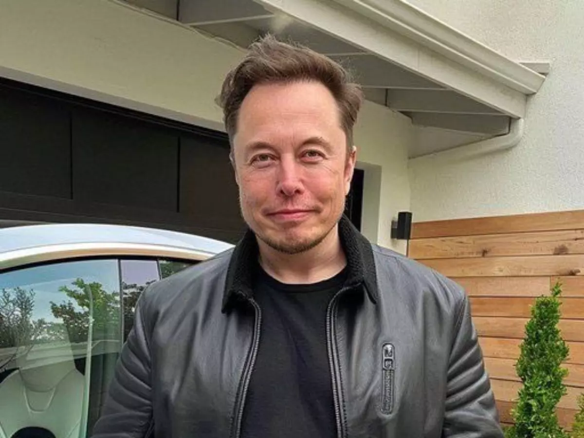 Fired manager slams billionaire for tanking sales | Credit: X Fired manager slams billionaire for tanking sales | Credit: X