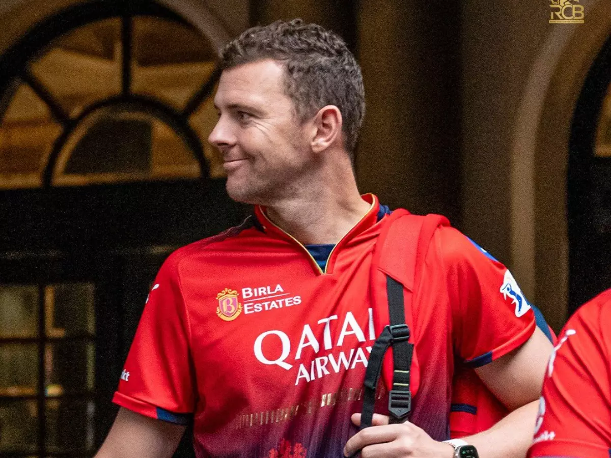 'You are absolute legends:' RCB's Josh Hazlewood lauds grit of Indian Army; fans wonder if it's a?'fake'?account 'You are absolute legends:' RCB's Josh Hazlewood lauds grit of Indian Army; fans wonder if it's a?'fake'?account