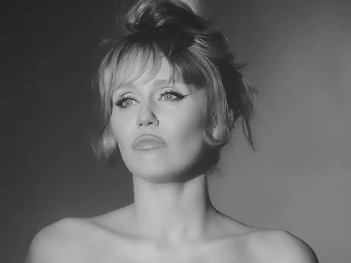 Miley Cyrus drops new tear-soaked song video of 'More to Lose' Miley Cyrus drops new tear-soaked song video of 'More to Lose' | Credit: YouTube