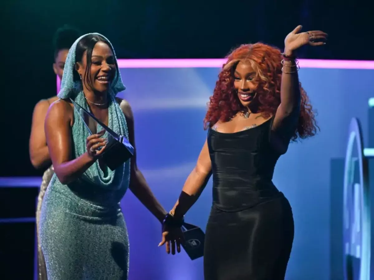 AMA winners full list 2025: Billie, SZA, Eminem and more AMA winners full list 2025: Billie, SZA, Eminem and more | Credit: X