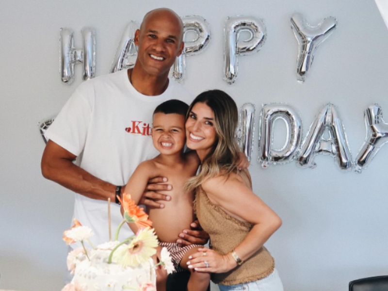 Jason Taylor and his wife Monica with thier sonJason Taylor and his wife Monica with thier son
