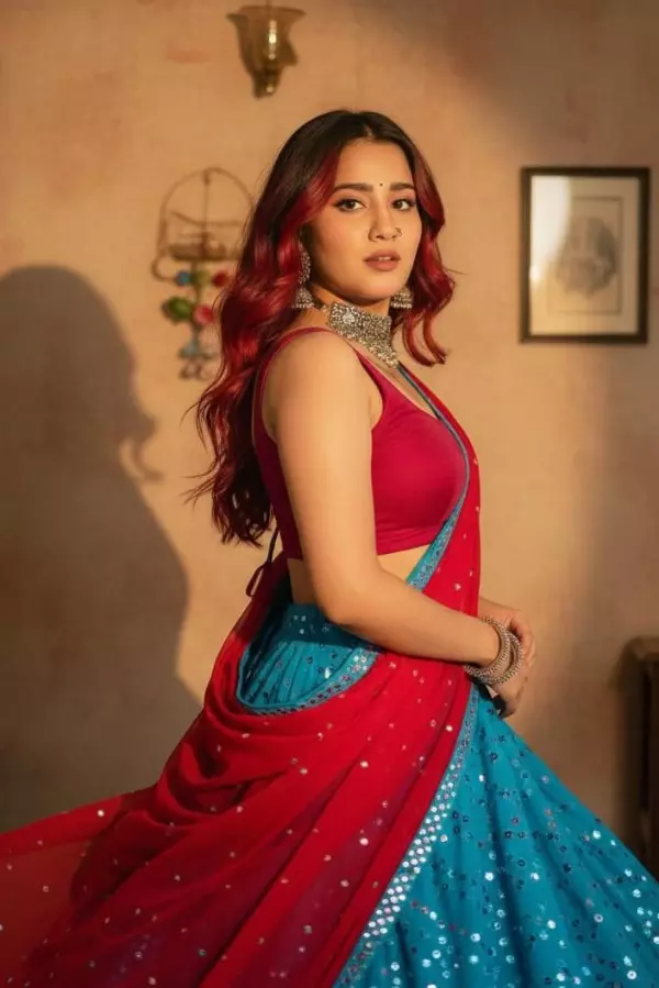 After sarees, AI-generated Garba looks go viral: Check prompts list | Credit: Instagram/saloniijha After sarees, AI-generated Garba looks go viral: Check prompts list | Credit: Instagram/saloniijha