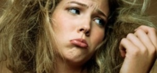 Tips To Control Frizzy Hair
