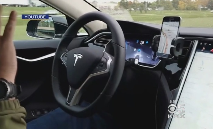 Us Authorities Probe Teslas Self Driving Cars After Driver Dies In Accident 1680