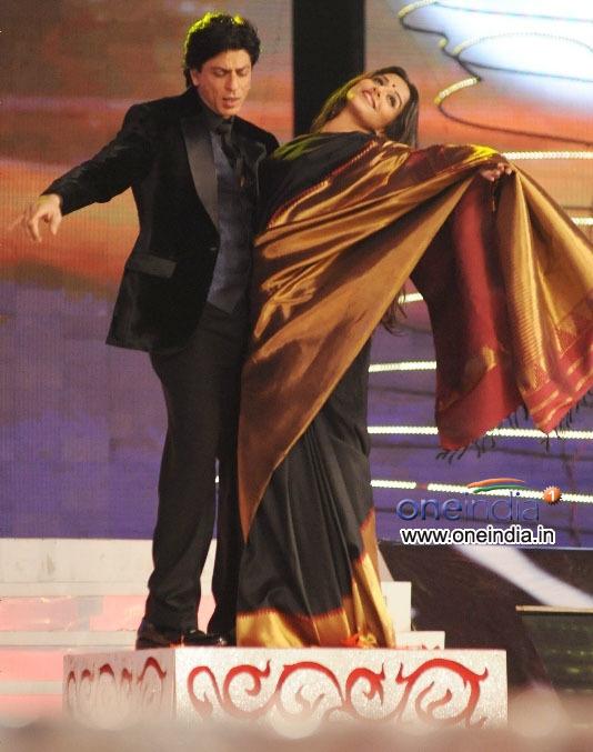 Funny Moments At Bollywood Award Shows Funny Moments At Bollywood Award Shows