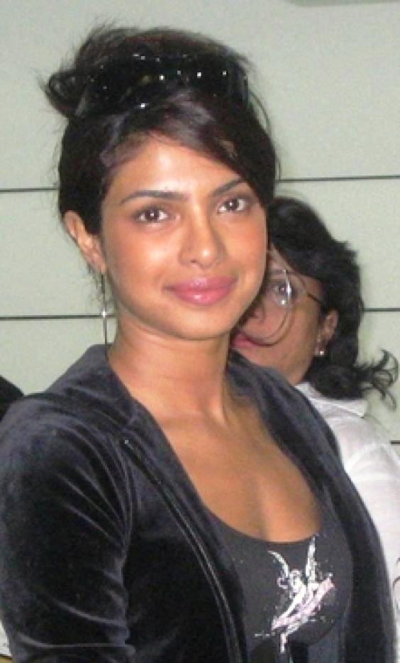 Priyanka Chopra's UGLY Photos - Indiatimes.com